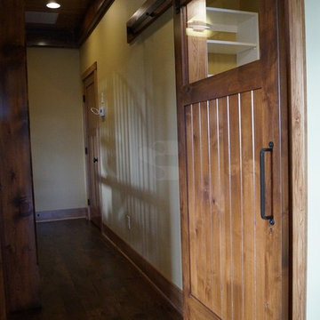 Mora, Minnesota Hunting Cabin