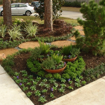 Landscaping with oversize pavers and backyard creek - hkns