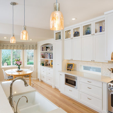 Updated with Elegance Kitchen and Master Bathroom