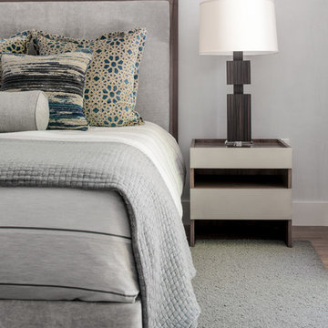 Simply High Line: Master Bedroom