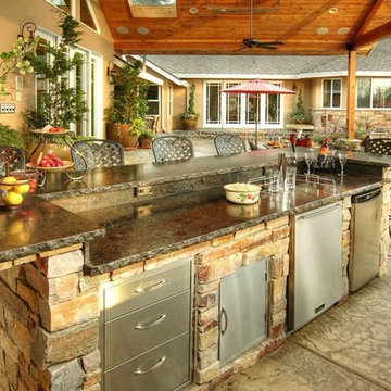 Outdoor Kitchens