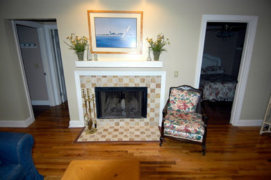 Example of a trendy home design design in Charleston