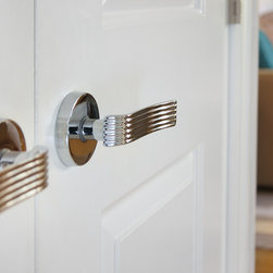 CONTEMPORARY LEVERS-FRENCH DOORS - Decorative Accents