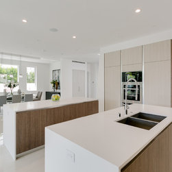 March 2016 / Los Angeles, CA - Kitchen Cabinetry