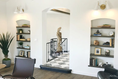 Example of a family room design in Los Angeles