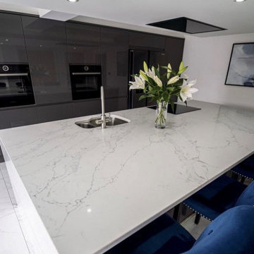 Everest Calacatta Supreme Quartz
