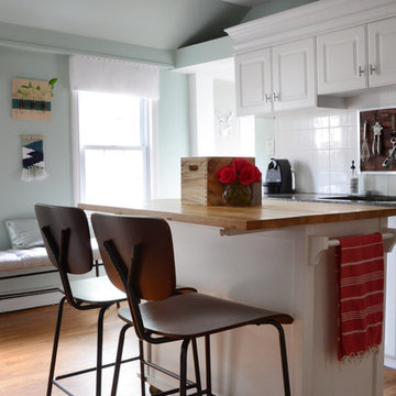 My Houzz: Classic Style With a Colorful DIY Twist in New England