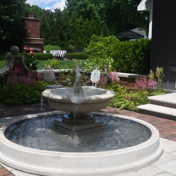 Longshadow Fountain