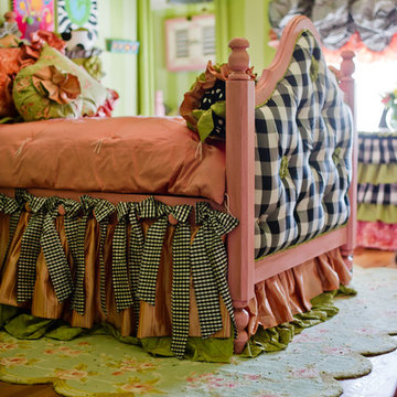 Tween Room - Pink, Black & White