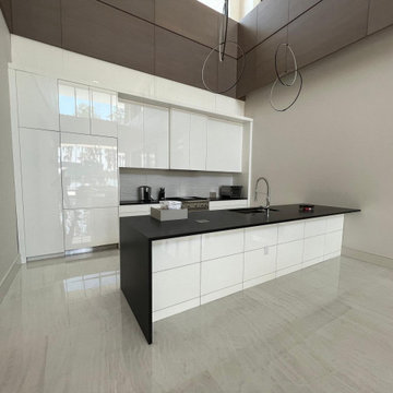 The Heights of Elegance – Flooring & Tile Work for Tampa’s Premier Estate