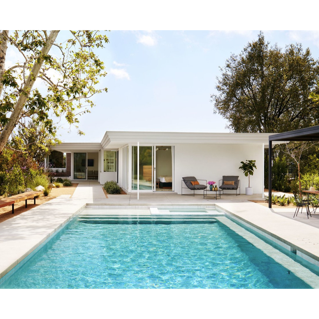 Mandy Moore's Master Bathroom