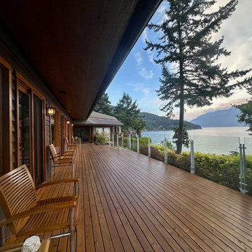 Bowen Island :  "Homage to Aker" (Guardian of Entrances)
