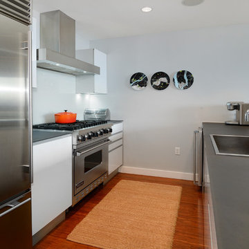 Fab 2 bedroom in Hoboken's Premier Green Buidling