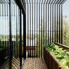 Gardens & Courtyards