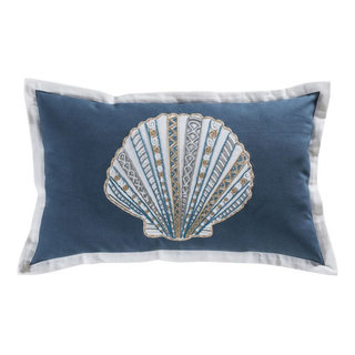 https://st.hzcdn.com/fimgs/43818a2900d75985_4513-w320-h320-b1-p10--beach-style-decorative-pillows.jpg