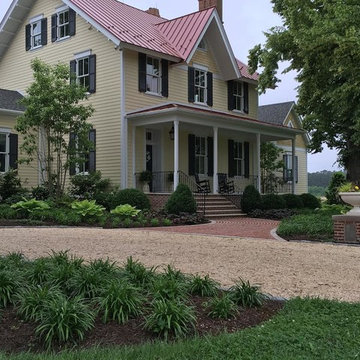 Traditional Style Full Landscape Design