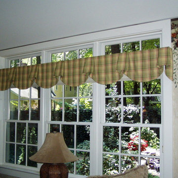 Custom Valance
