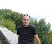 Foto von Tomo Ostrelic