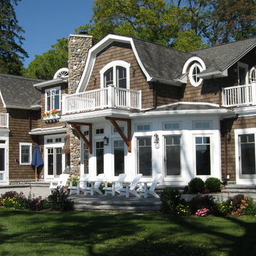 Shingle Style on the Water