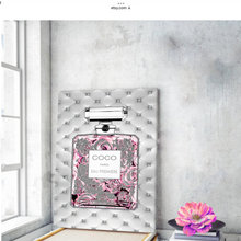 Andrea’s Chic Office