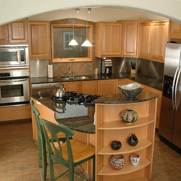 Small Kitchen that Sizzles