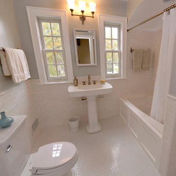 Sauganash Residence