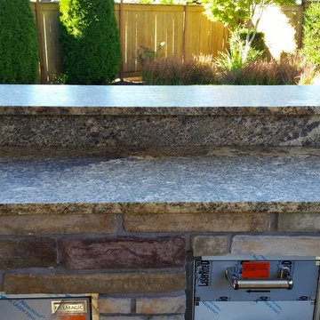 Outdoor kitchen