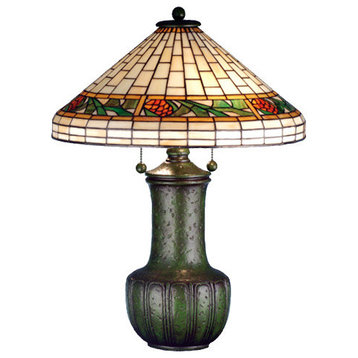25H Bungalow Pine Cone Table Lamp