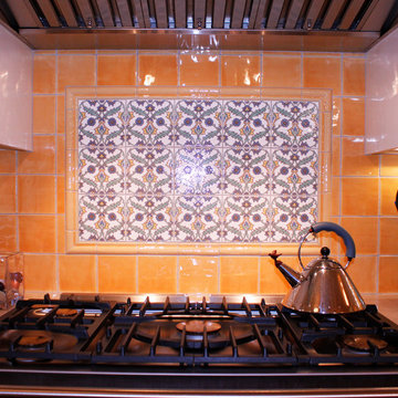 Queen Ann renovation: kitchen, dining room 3 full baths, laundry