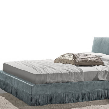 Marilyn Leather Bed by Gamma Arredamenti