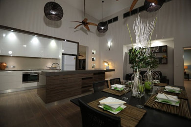 Design ideas for a contemporary home design in Darwin.