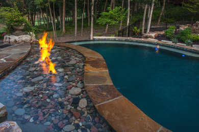 Example of a tuscan pool design in Kansas City