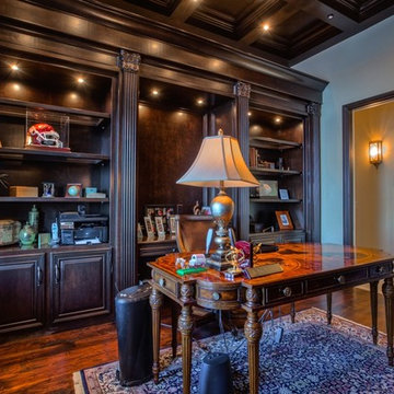 13400 Carriage Way Oklahoma - Wyatt Poindexter KW Luxury Homes