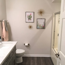Vivi's bathroom