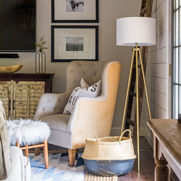 My Houzz: DIY Updates Add Rustic Farmhouse Touches to a Home