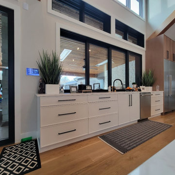 Spacious Kitchen
