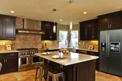 Inspiration for a contemporary kitchen remodel in Cincinnati