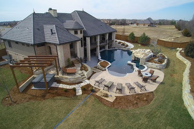 Example of an exterior home design in Wichita