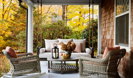 10 Front Porches That Welcome Fall Weather