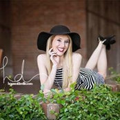 Elise Price's photo