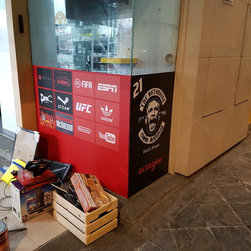 Design works and installation at MOBILE/ GAMING retail outlet - Home Accessories & Decor