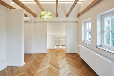Imagen de diseño residencial minimalista de tamaño medio