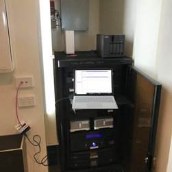 Home automation technology hub - Home Electronics