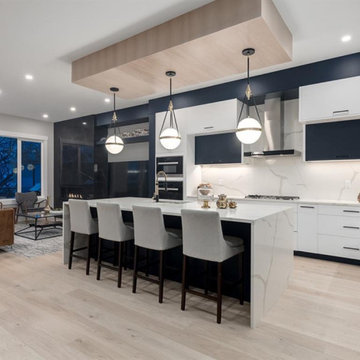 Modern Front garage in winston Hts