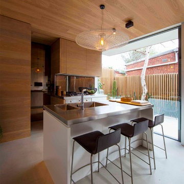 skin-box house - residential award 2014!!