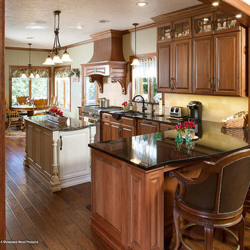 Showplace Cabinets - Kitchen