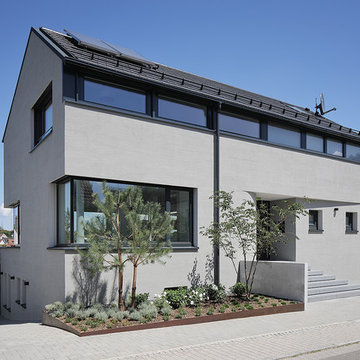 Haus G.