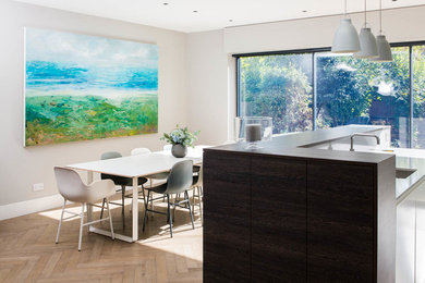 Photo of a contemporary home in London.