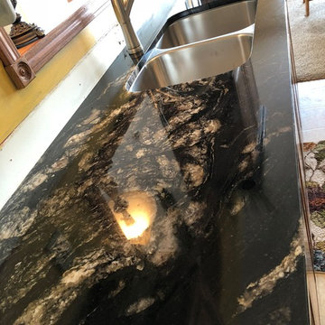 Granite Shown: Titanium