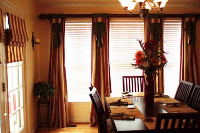 Inspiration for a timeless dining room remodel in Philadelphia